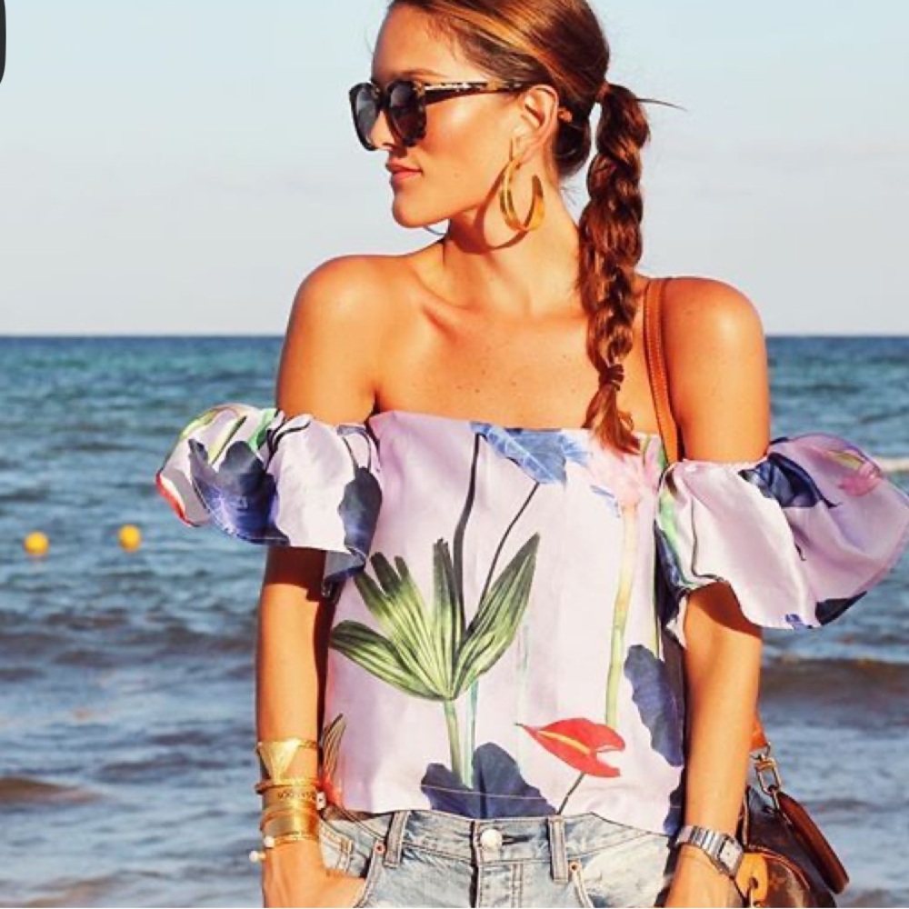 Floral Off-Shoulder Blouse